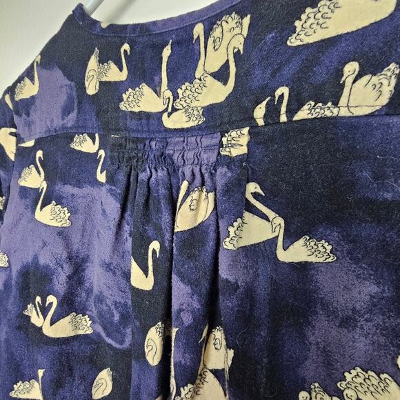 Anthropologie Maeve Womens Bethesda Swan Print Flannel Shirt Size S Whimsical - Picture 10 of 10